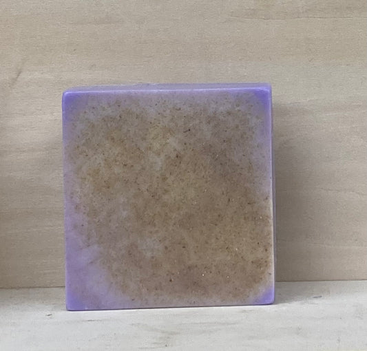 Lavender Goat's Milk Soap with Oatmeal Exfoliant, Olive Oil & Aloe – 5 oz