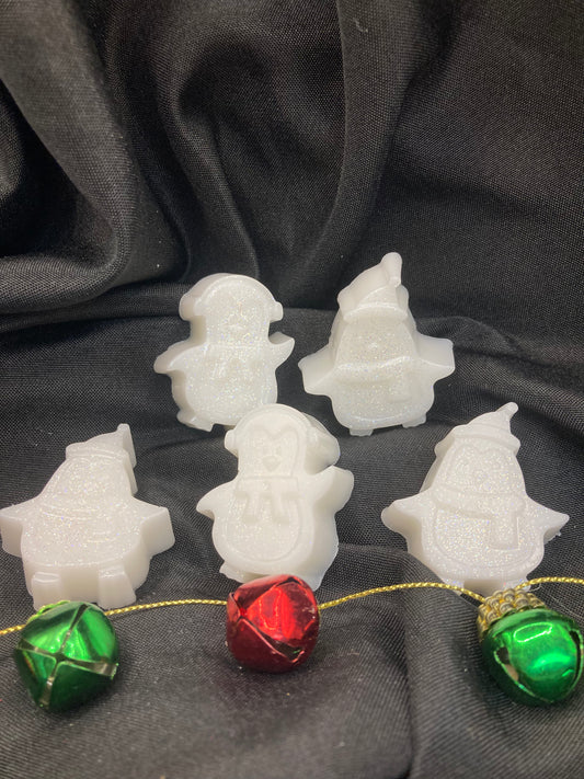 Small penguin shaped Peppermint scented shea butter soap with sparkles!  Perfect stocking stuffers!  $1  Each item is individually made and may appear different from the photo.