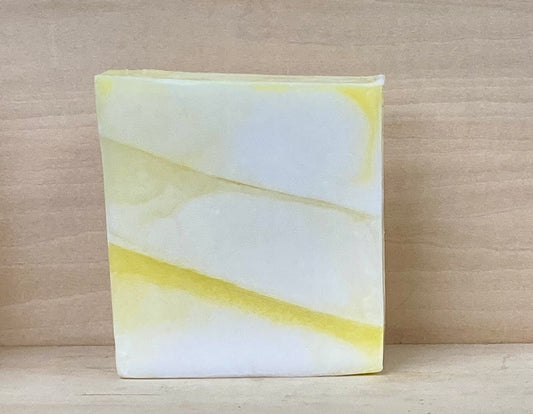 Sunflower Scented Goat’s Milk Soap: 5 oz

Bask in the golden warmth of summer with this 5 oz bar of Sunflower-scented Goat’s Milk Soap.

Crafted to provide a luxurious, spa-like experience, this soap features:

A bright, uplifting fragrance inspired by blooming sunflowers and sunny days.

The creamy, nourishing benefits of goat’s milk for soft, moisturized skin.

Perfect for adding a cheerful touch to your self-care routine or gifting to someone who loves fresh, floral scents.
