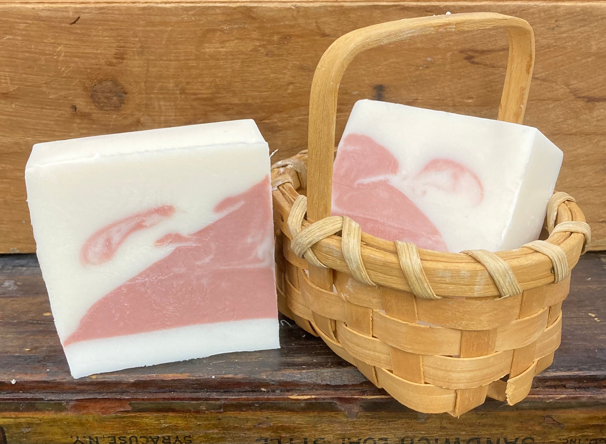  This is a 4 oz bar of Patchouli scented Goats Milk Soap.  You have requested it, so here it is! This is a classic scent in a moisturizing bar of soap.  It makes bathtime a spa-like experience!
